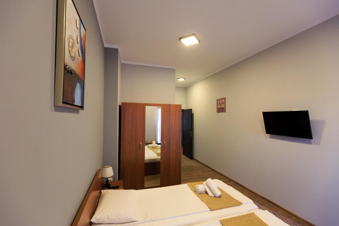 Corner Center Rental Buzau Exterior photo